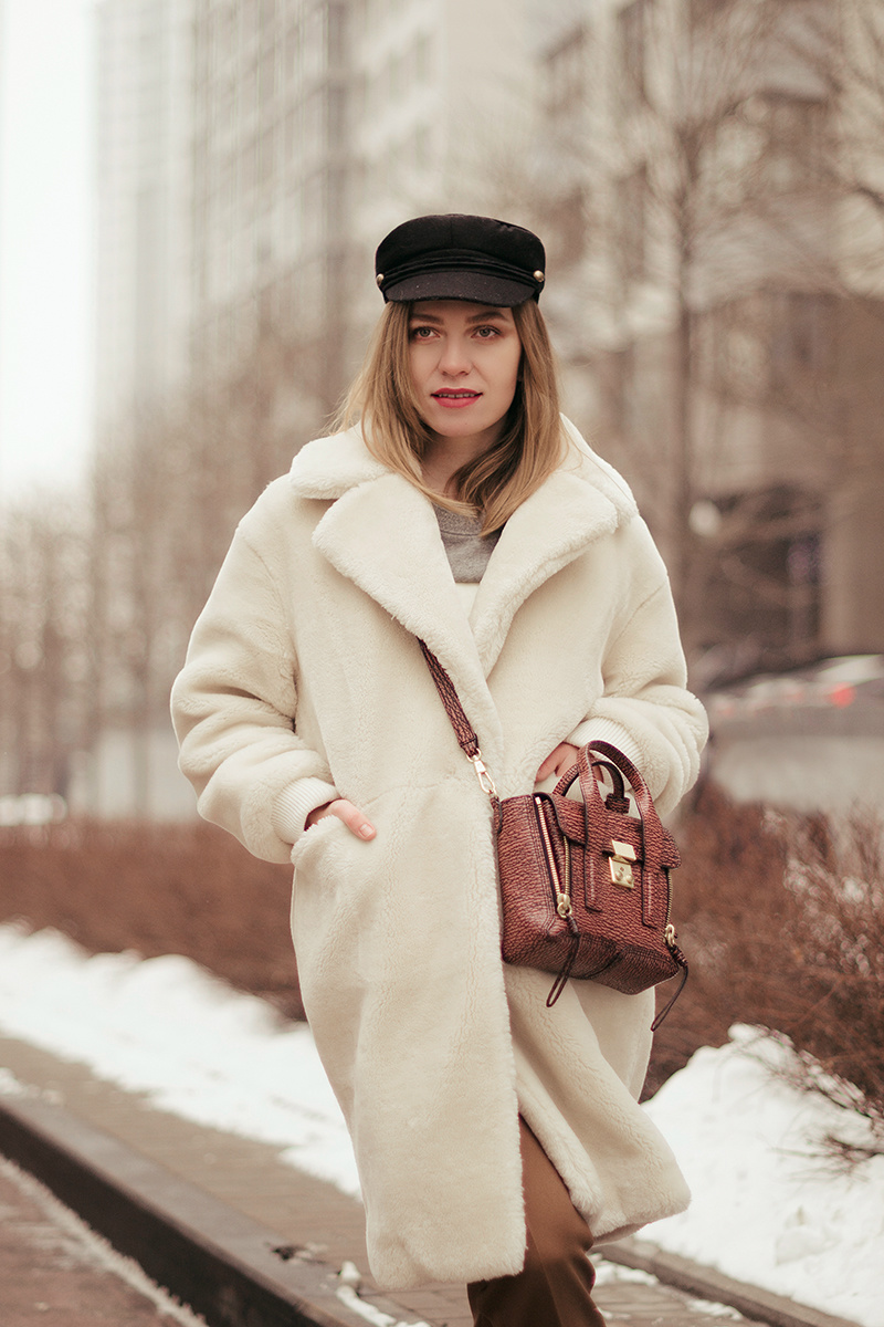 Fur Coat & Sneakers – Inspired by NYFW