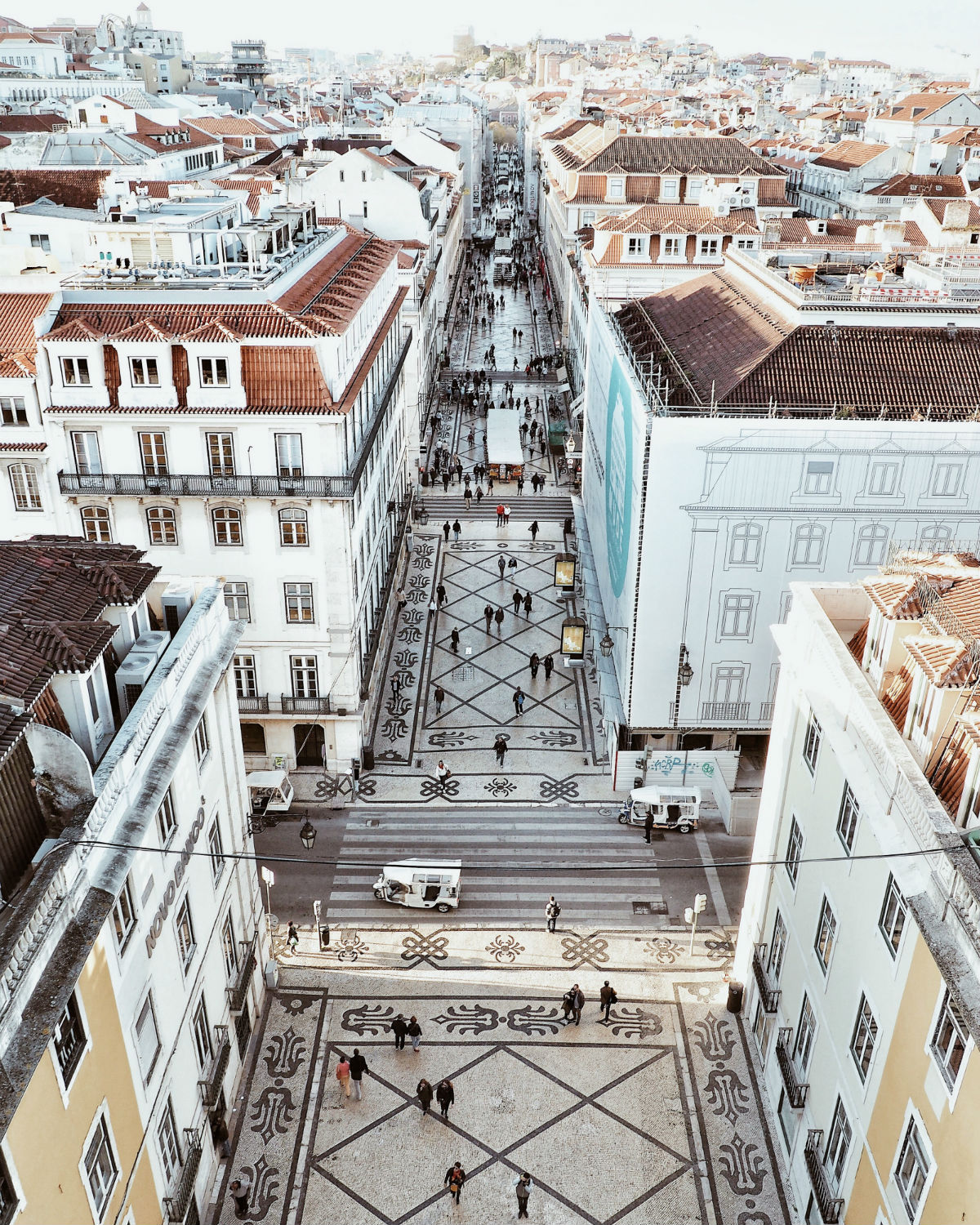 Arco do Triunfo in Lisbon allaboutaccent blog
